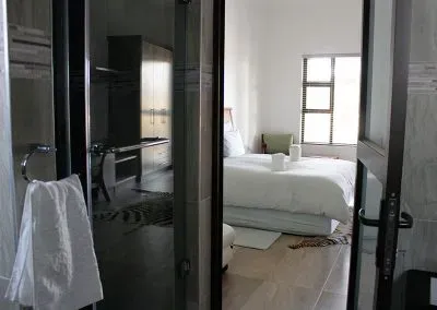 LUXURY-DUNE-LODGE-Beautiful-room-from-bathroom