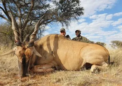 Hendrik-and-Trudi-Safaris-Extra-Hunting-Gallery-001