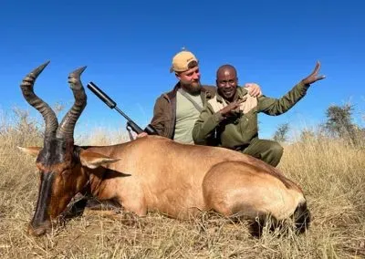 Hendrik-and-Trudi-Safaris-Extra-Hunting-Gallery-003